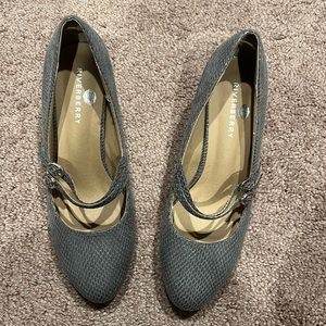 Riverberry grey heels